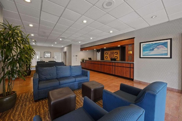 Comfort Inn By The Bay image 10