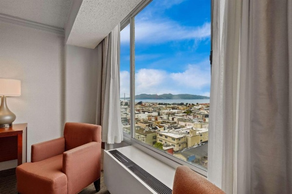 Comfort Inn By The Bay image 20